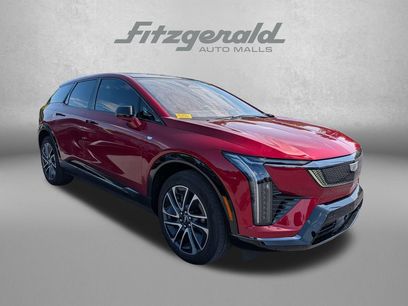 Used 2025 Cadillac Optiq Sport 2 w/ LPO, Floor Liner Package