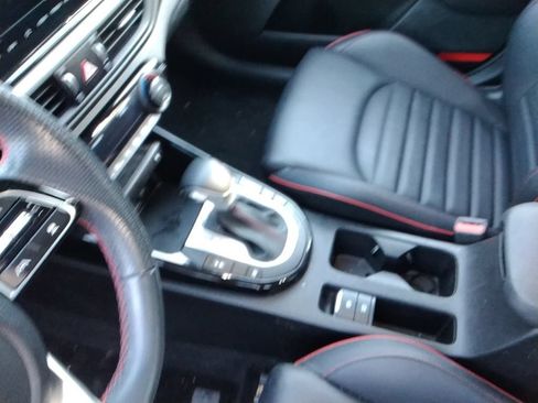 Used 2022 Kia Forte GT w/ GT2 Package FWD image 9