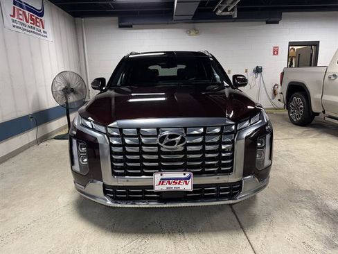 Used 2023 Hyundai Palisade Calligraphy AWD/4WD image 2
