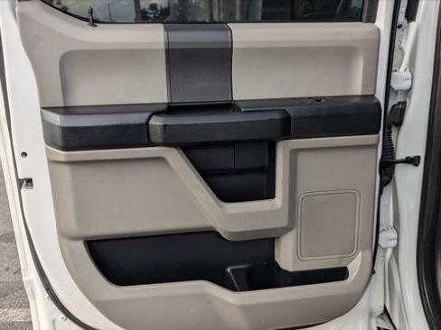 Used 2020 Ford F250 XL w/ Power Equipment Group image 14