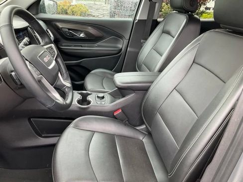 Used 2024 GMC Terrain SLT AWD/4WD image 5