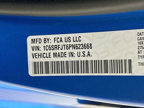Used 2023 RAM 1500 Laramie AWD/4WD image 31