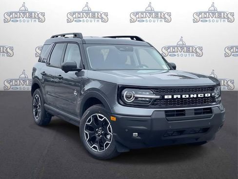 New 2026 Ford Bronco Sport Outer Banks w/ Outer Banks Tech Package+ AWD/4WD image 1