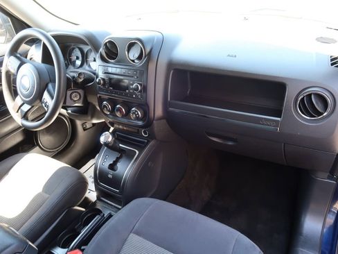Used 2017 Jeep Patriot Sport w/ Power Value Group FWD image 10