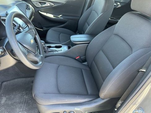 Used 2024 Chevrolet Malibu LT image 22