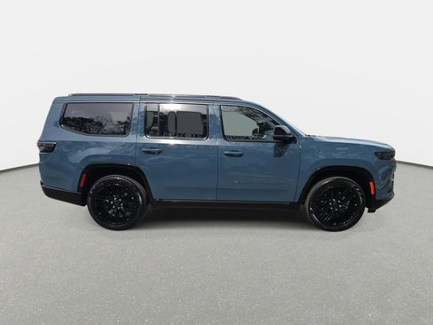 New 2026 Jeep Grand Wagoneer Limited AWD/4WD image 4