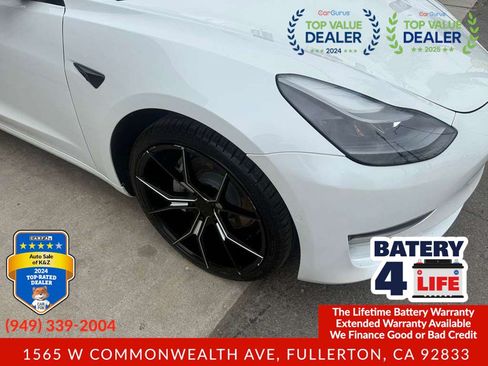 Used 2022 Tesla Model 3 Long Range AWD/4WD image 11