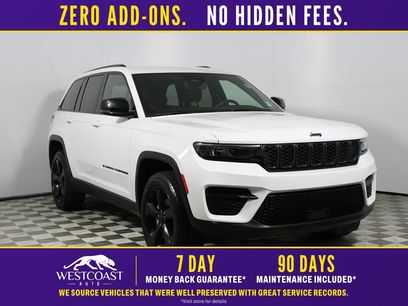 Used 2022 Jeep Grand Cherokee Altitude