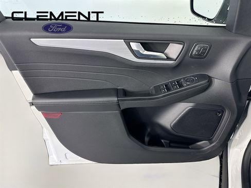 New 2025 Ford Escape SE w/ PHEV Premium Package image 26