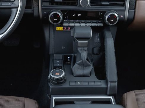 New 2026 Toyota 4Runner Limited AWD/4WD image 13