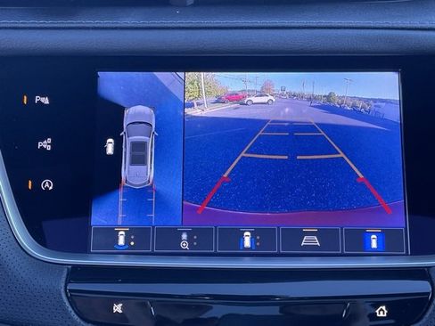 Certified 2024 Cadillac XT5 Premium Luxury w/ Technology Package image 5