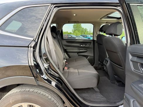 Used 2025 Honda CR-V EX image 11