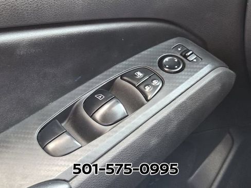 Used 2024 Nissan Altima 2.5 SV FWD image 30
