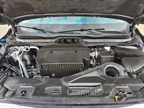 Used 2023 Honda Pilot Touring image 32