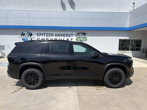 New 2026 Chevrolet Traverse Z71 w/ Enhanced Driving Package AWD/4WD image 10