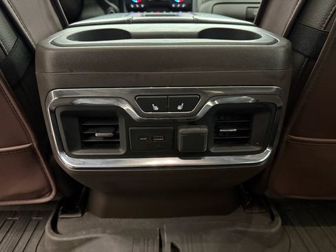 Used 2020 GMC Sierra 2500 Denali w/ Denali Ultimate Package image 26