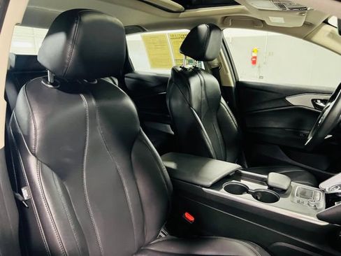 Used 2023 Acura TLX FWD image 33