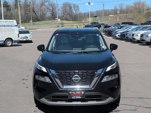 Certified 2023 Nissan Rogue SV image 8