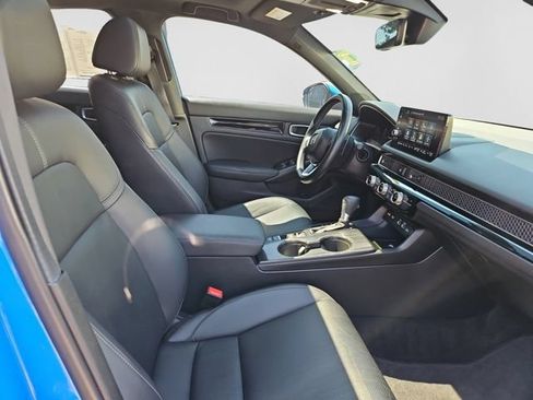 Used 2024 Honda Civic Sport Touring image 3
