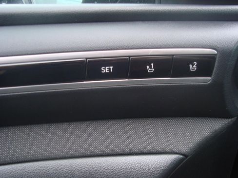 Used 2024 Hyundai Tucson Limited image 10