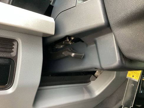 Used 2024 Ford F250 XL w/ STX Appearance Package image 65