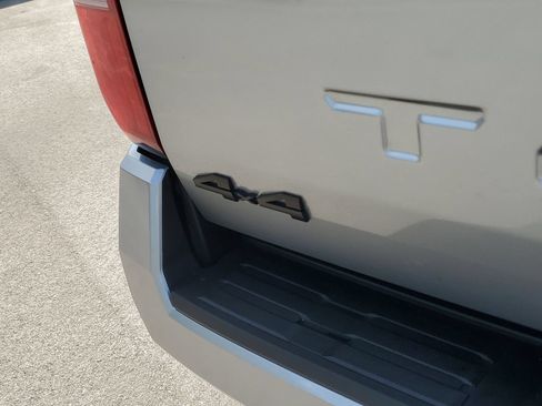 Certified 2024 Toyota Tacoma TRD Off-Road AWD/4WD image 7