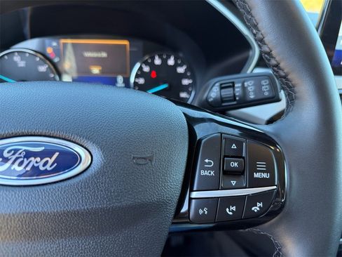 Certified 2021 Ford Escape SEL image 21