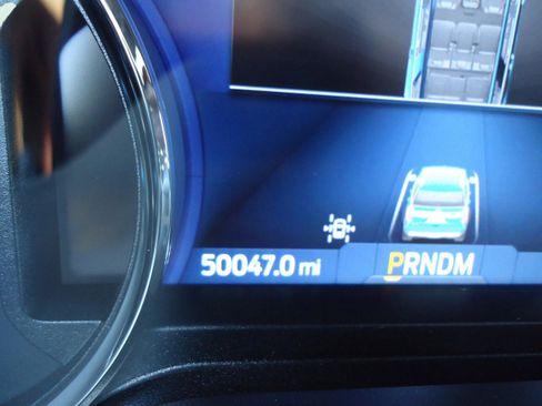 Used 2022 Ford Expedition Max Limited image 14