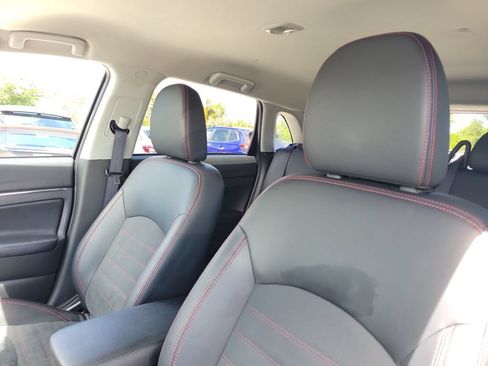 Used 2025 Mitsubishi Outlander Sport AWD image 21
