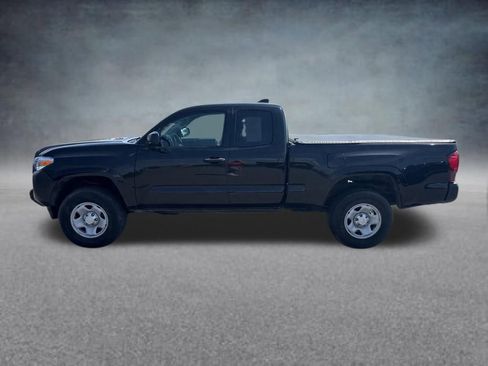 Used 2022 Toyota Tacoma SR AWD/4WD image 2