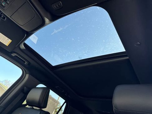 New 2025 Ford Expedition Tremor image 35