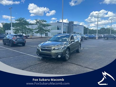 Used 2018 Subaru Outback 2.5i Limited AWD/4WD image 1