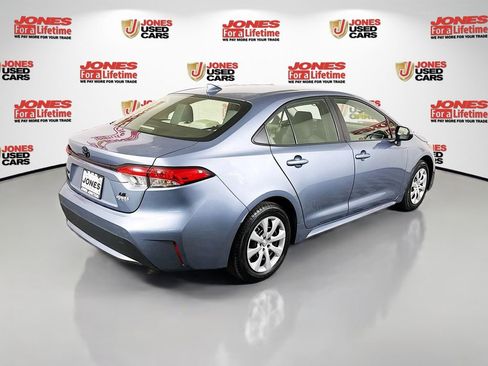 Certified 2022 Toyota Corolla LE FWD image 15