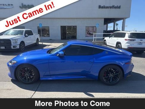 Used 2025 Nissan Z Performance w/ Floor Mat Package image 2