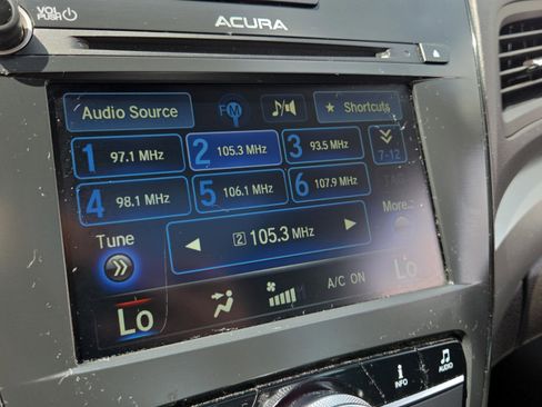 Used 2016 Acura ILX FWD image 28