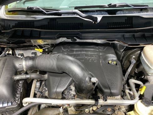 Used 2016 RAM 2500 Tradesman w/ Chrome Appearance Group AWD/4WD image 22