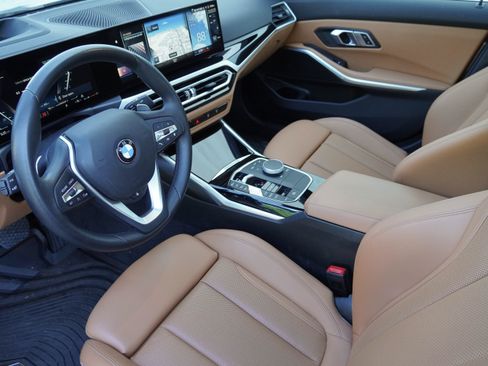 Used 2023 BMW 330i Sedan w/ Premium Package RWD image 9