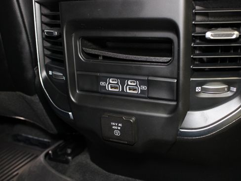 Used 2023 RAM 1500 Laramie RWD image 17