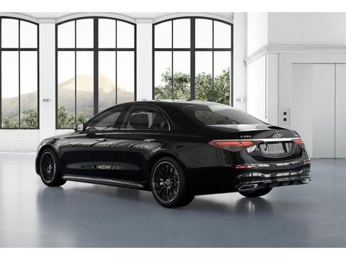 New 2025 Mercedes-Benz S 580 4MATIC Sedan image 29