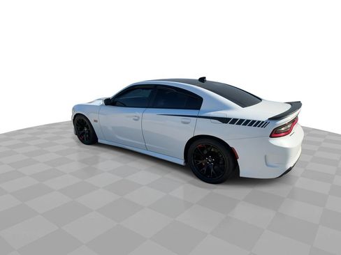 Used 2017 Dodge Charger R/T Scat Pack w/ Dynamics Package image 6