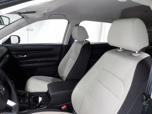 Used 2023 Honda CR-V LX image 10
