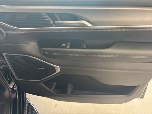 New 2026 Jeep Grand Wagoneer L Limited AWD/4WD image 28