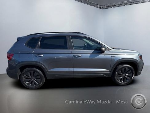 Used 2022 Volkswagen Taos S FWD image 3