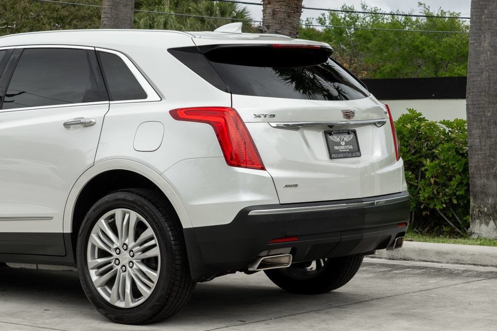 Used 2018 Cadillac XT5 Premium Luxury AWD/4WD image 4