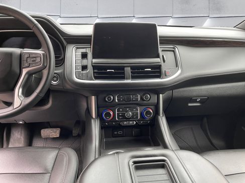 Used 2023 Chevrolet Tahoe Z71 w/ Luxury Package image 11