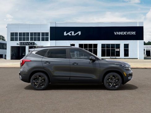 New 2026 Kia Seltos EX AWD/4WD image 10