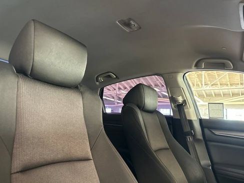Used 2019 Honda Accord LX image 18