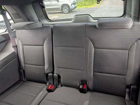 Used 2023 Chevrolet Tahoe LS AWD/4WD image 11