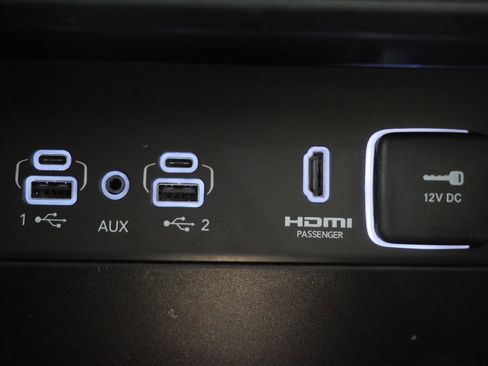 Used 2022 Jeep Grand Cherokee Limited 4xe image 22