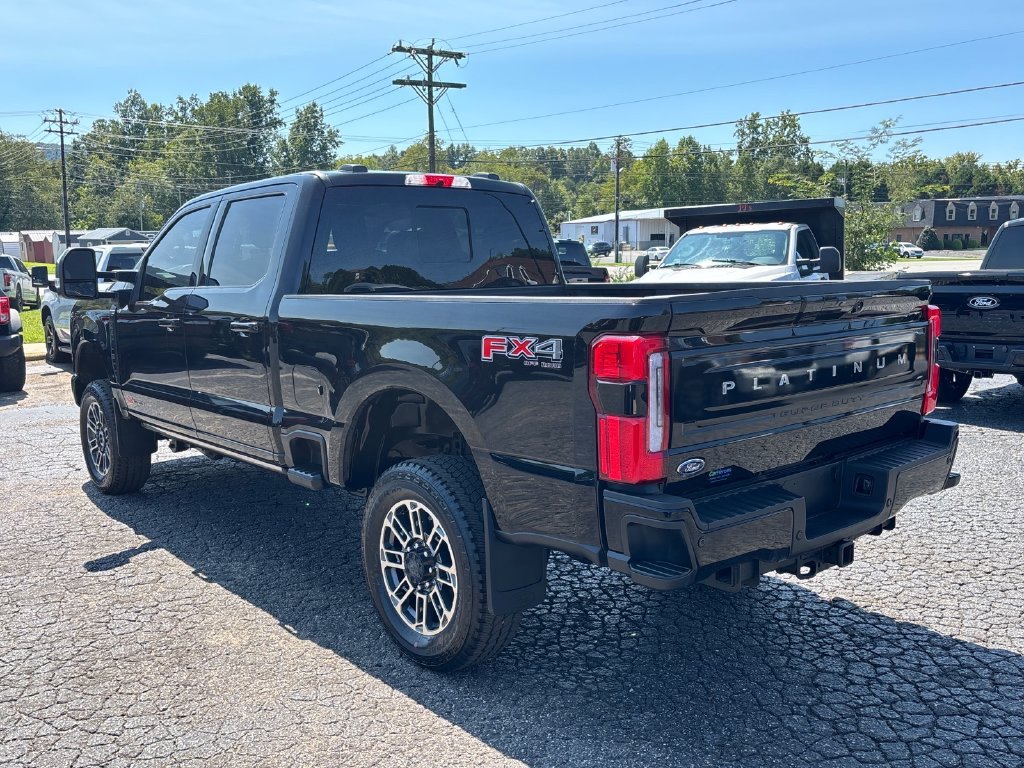 Used 2025 Ford F250 Platinum w/ Platinum Plus Package AWD/4WD image 5